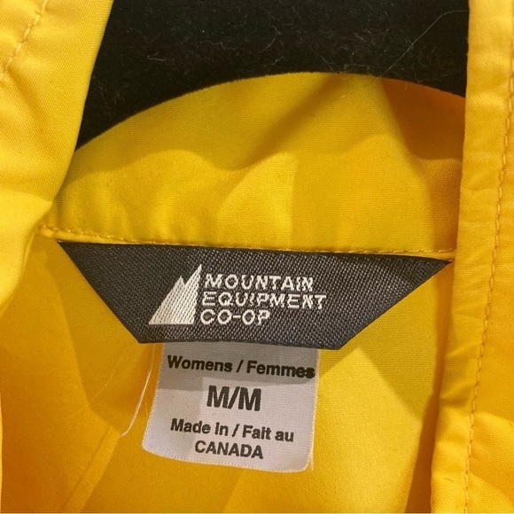 MEC Sz M Biking High Low Hem Venting Zipper Back Pocket Reflective Stripe Jacket - Picture 13 of 16